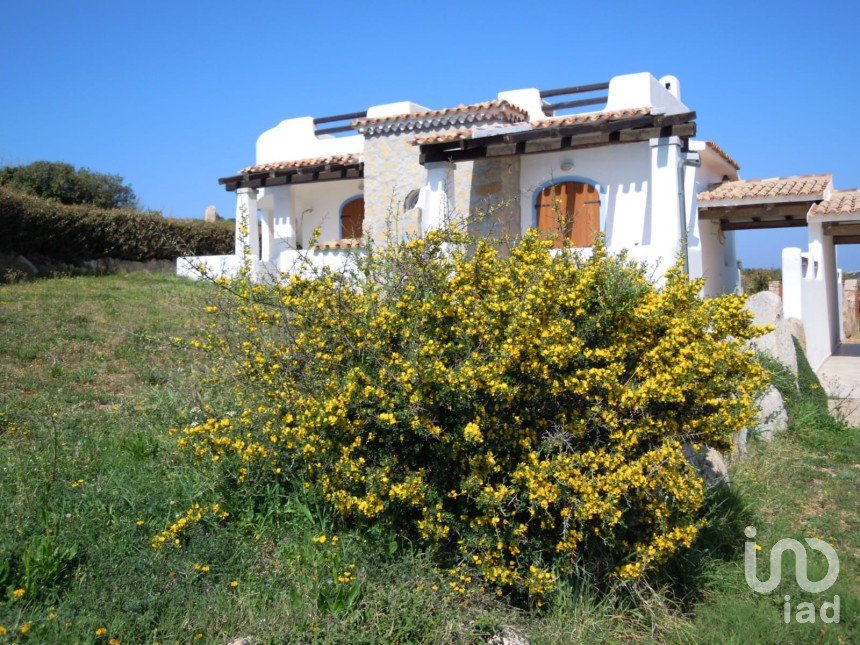 House 4 rooms of 98 m² in Santa Teresa Gallura (07028)