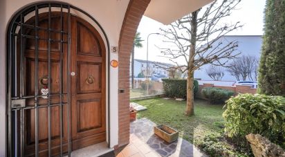 Traditional house 5 rooms of 176 m² in Copparo (44034)