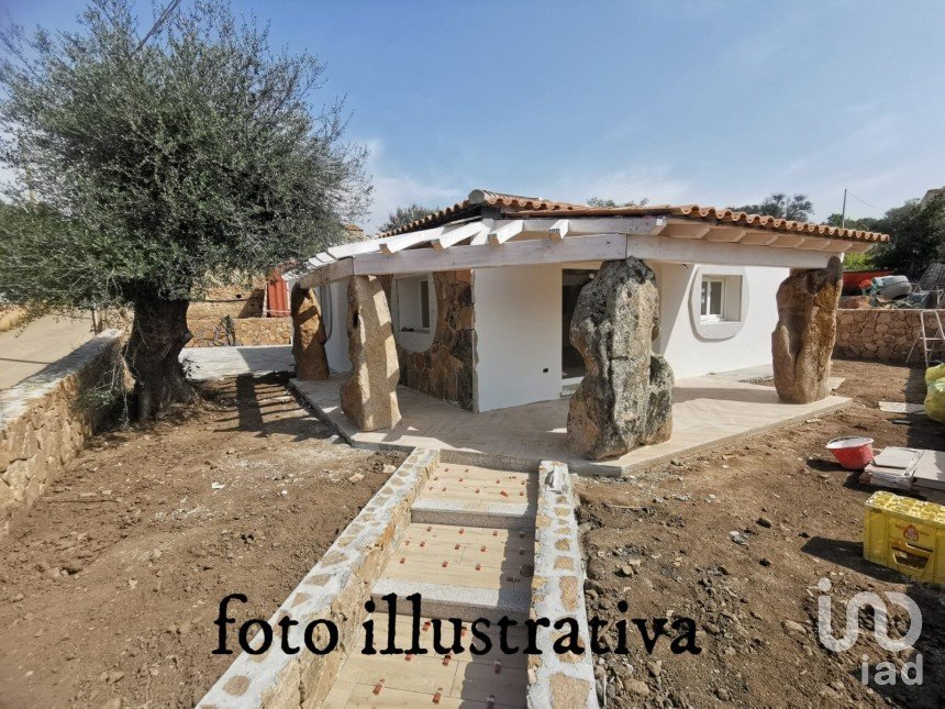 Casa 3 locali di 120 m² in Loiri Porto San Paolo (07020)