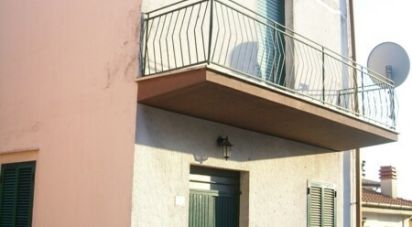 Abitazione 6 locali di 119 m² in Notaresco (64024)