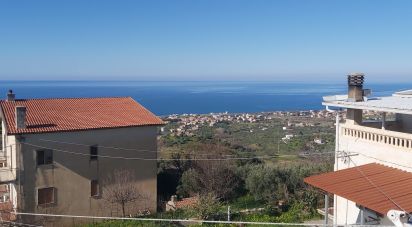 Appartamento 7 locali di 133 m² a Amantea (87032)