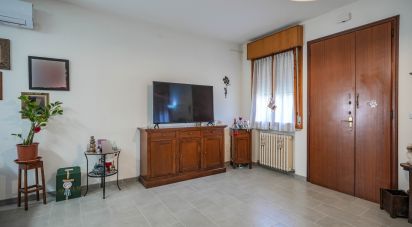 Villa Bifamiliare 4 locali di 118 m² in Ostellato (44020)