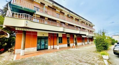 Hotel-restaurant of 2,400 m² in Sulmona (67039)