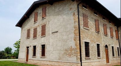Casa indipendente 15 locali di 1.400 m² in Ceresara (46040)