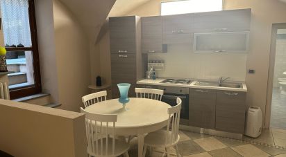 House 10 rooms of 269 m² in Mondovì (12084)