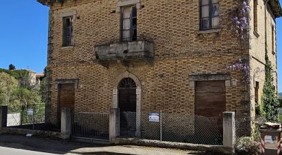 Townhouse 10 rooms of 296 m² in Spinetoli (63078)