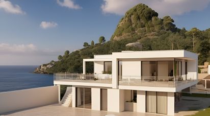 House 7 rooms of 158 m² in Varazze (17019)