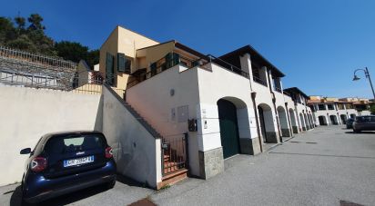 Traditional house 3 rooms of 89 m² in Cogoleto (16016)
