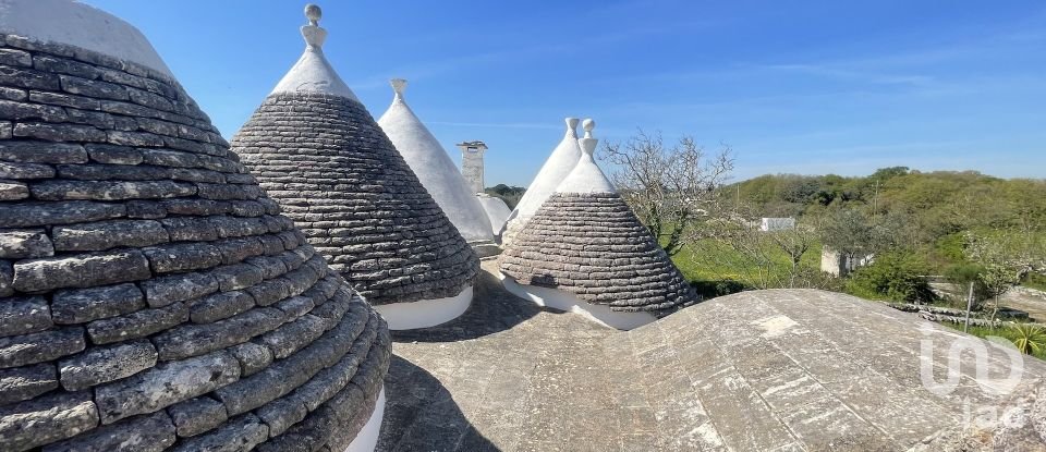 Trullo 9 locali di 240 m² in Martina Franca (74015)