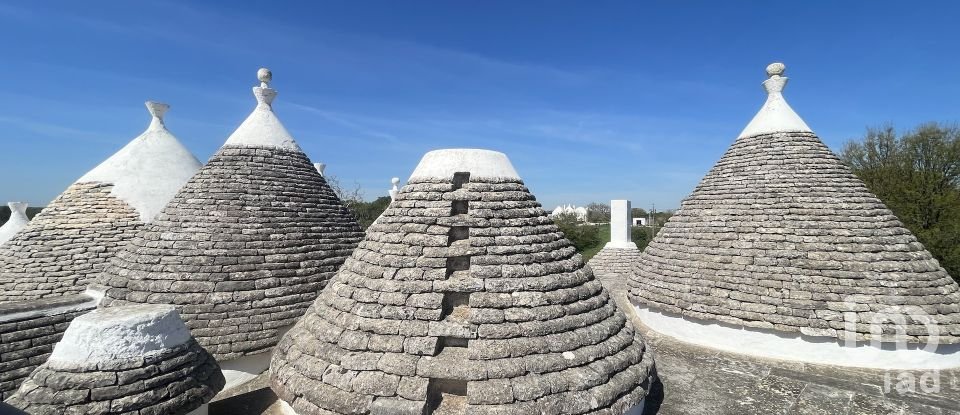 Trullo 9 locali di 240 m² in Martina Franca (74015)