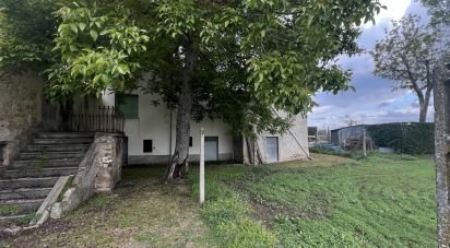 Rifugio 8 locali di 150 m² in Falerone (63837)