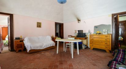 Rifugio 10 locali di 270 m² in Massimino (12071)