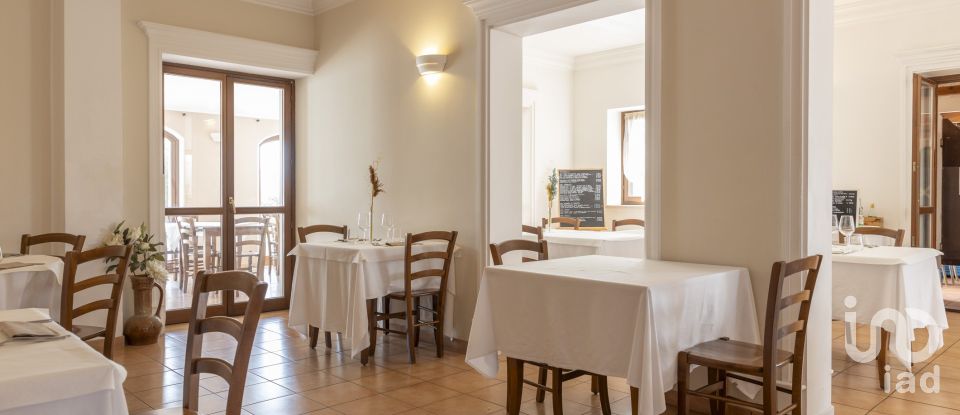 Hotel-restaurant of 998 m² in Porto Recanati (62017)