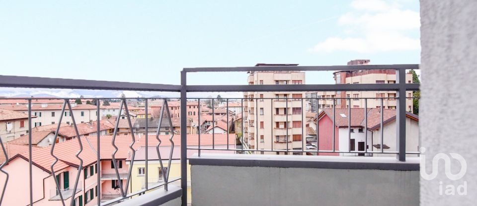 Appartamento 5 locali di 102 m² a Olgiate Comasco (22077)