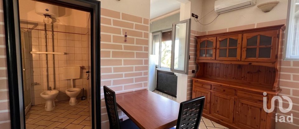 Monolocale di 38 m² a Cento (44041)