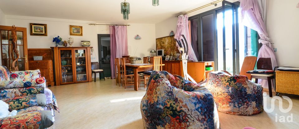 Casa indipendente 17 locali di 350 m² in Vezzi Portio (17028)