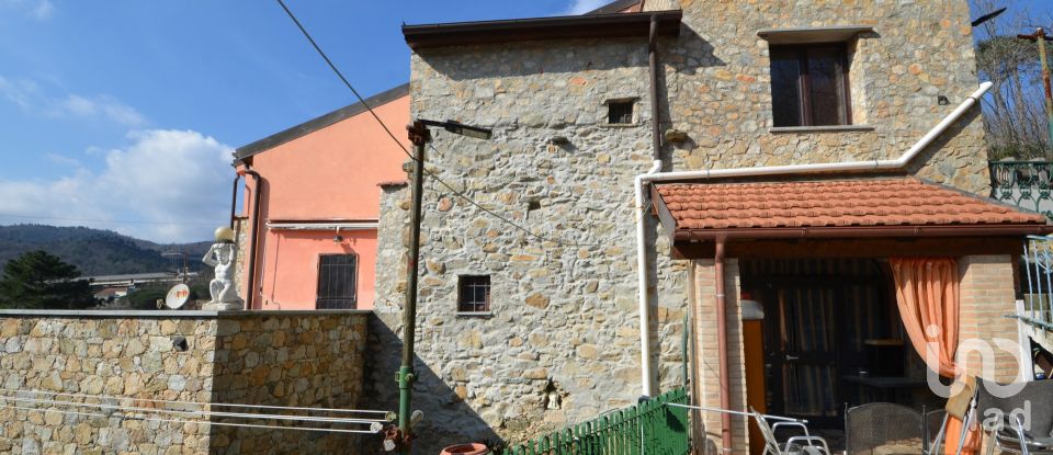 Casa indipendente 17 locali di 350 m² in Vezzi Portio (17028)