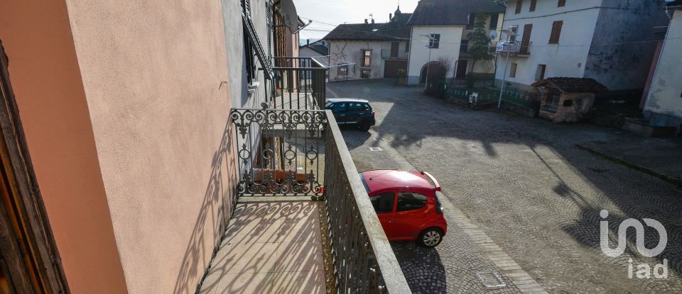 Casa 5 locali di 100 m² in Roccavignale (17017)