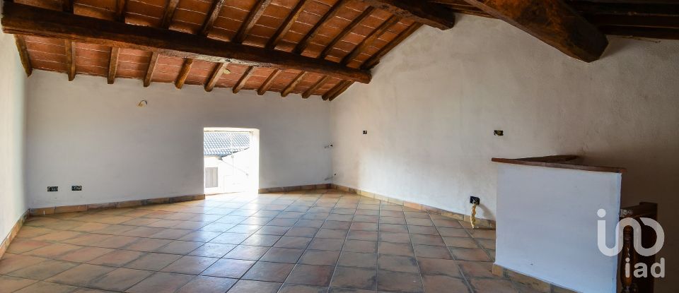 Casa 5 locali di 100 m² in Roccavignale (17017)