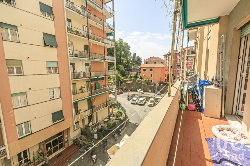 Apartment 0 rooms of 95 m² in Genova (16144)