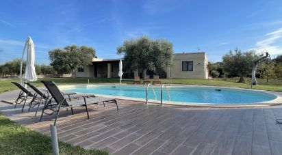 Villa 13 locali di 220 m² in Polignano a Mare (70044)