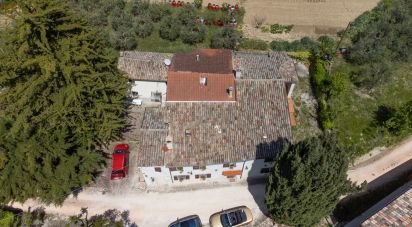 Rustico 5 locali di 180 m² in Cingoli (62011)