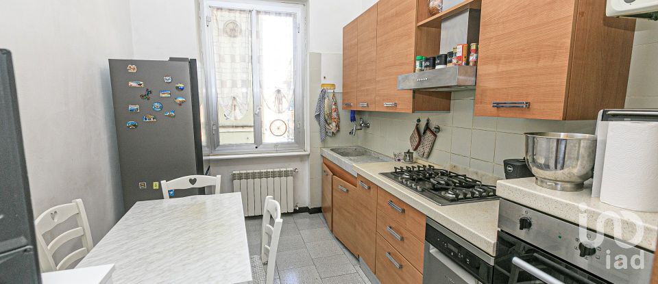 Appartamento 6 locali di 105 m² a Genova (16149)