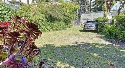 Villa Bifamiliare 3 locali di 111 m² in Sanremo (18038)