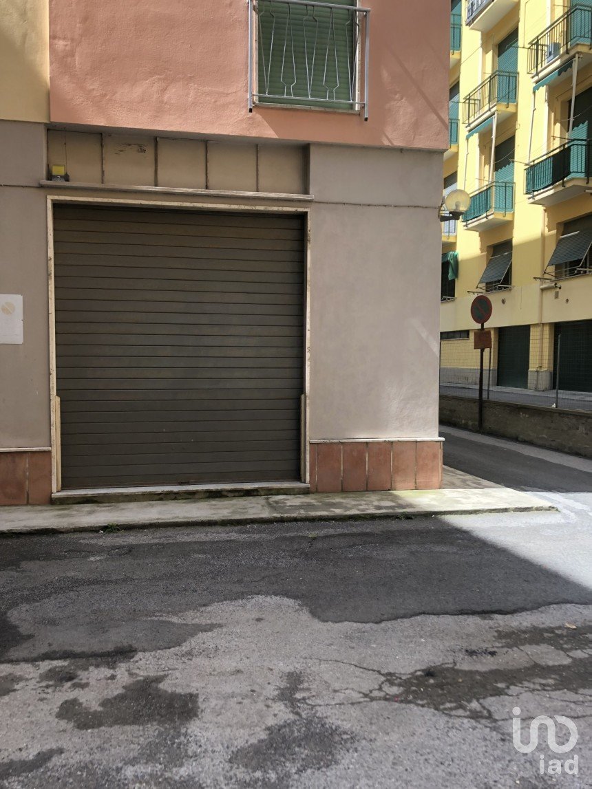 Posto auto/Box di 53 m² in Finale Ligure (17024)