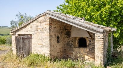 Country home 6 rooms of 300 m² in Montefano (62010)