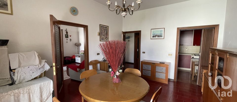 Casa indipendente 12 locali di 330 m² in Civitanova Marche (62012)