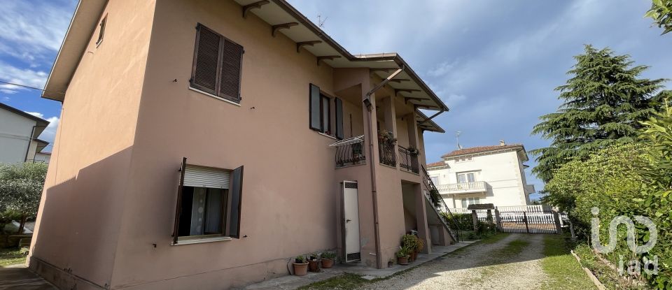 Casa indipendente 12 locali di 330 m² in Civitanova Marche (62012)