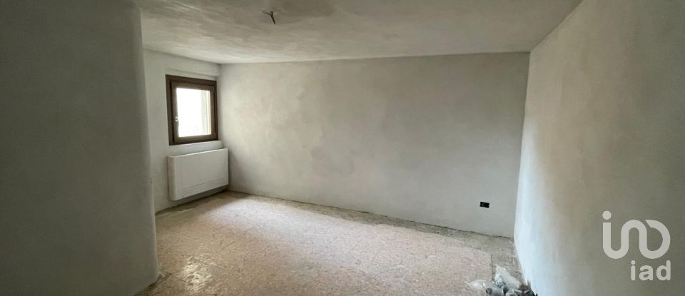 Casa indipendente 7 locali di 138 m² in Montevarchi (52025)