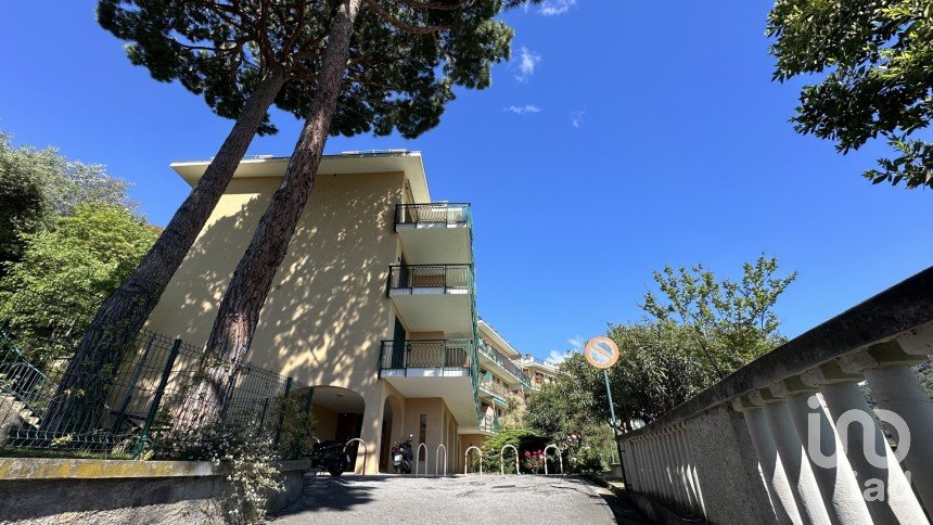 Building 2 rooms of 65 m² in Pietra Ligure (17027)