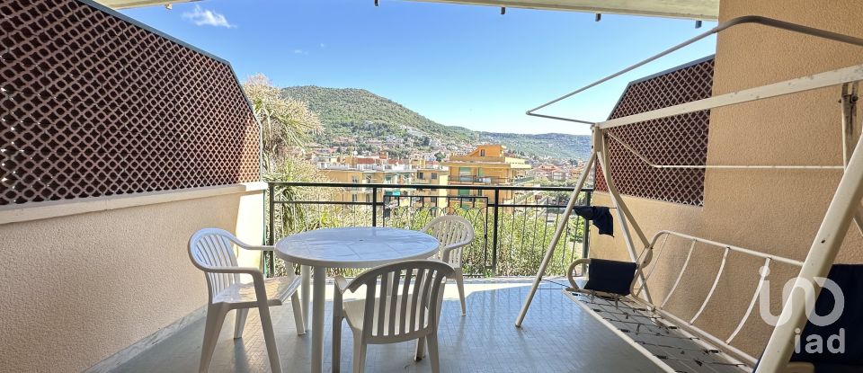 Palazzo / Stabile 2 locali di 65 m² a Pietra Ligure (17027)