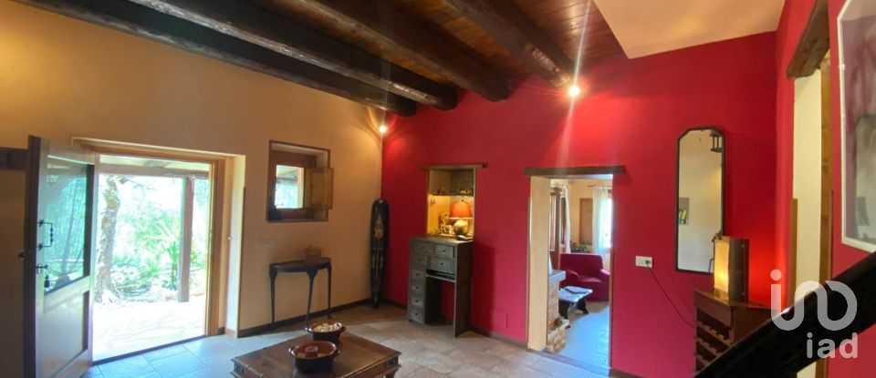 Villa 9 locali di 230 m² in Itri (04020)