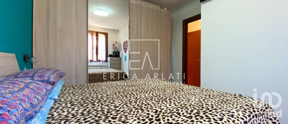 Three-room apartment of 105 m² in Appiano Gentile (22070)