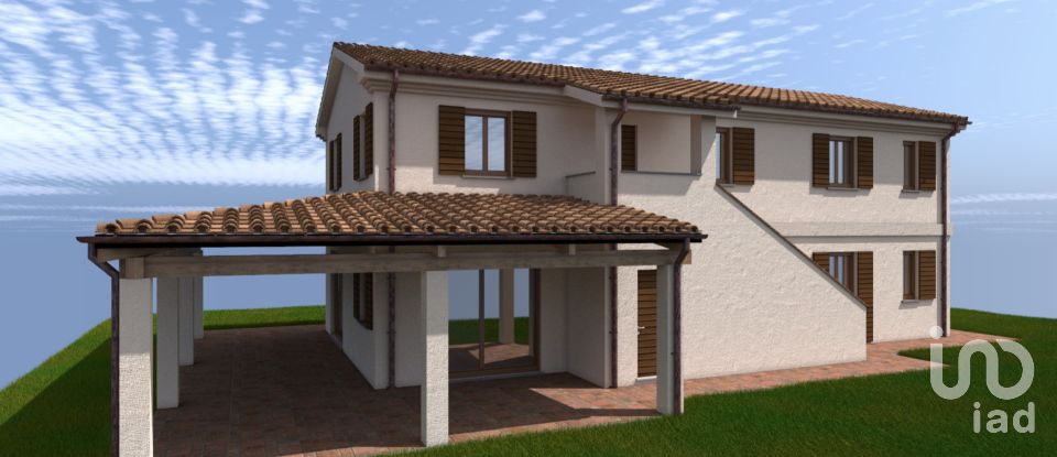 Casa indipendente 12 locali di 230 m² in Osimo (60027)