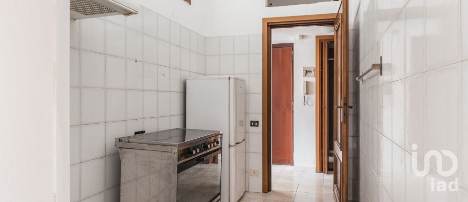 Bilocale di 52 m² a Roma (00171)