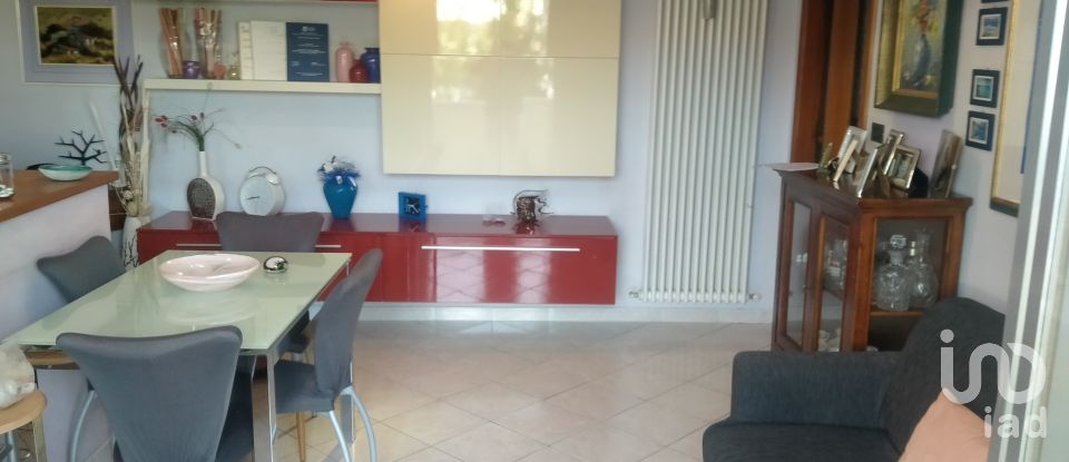 Palazzo / Stabile 3 locali di 57 m² a Montesilvano (65015)