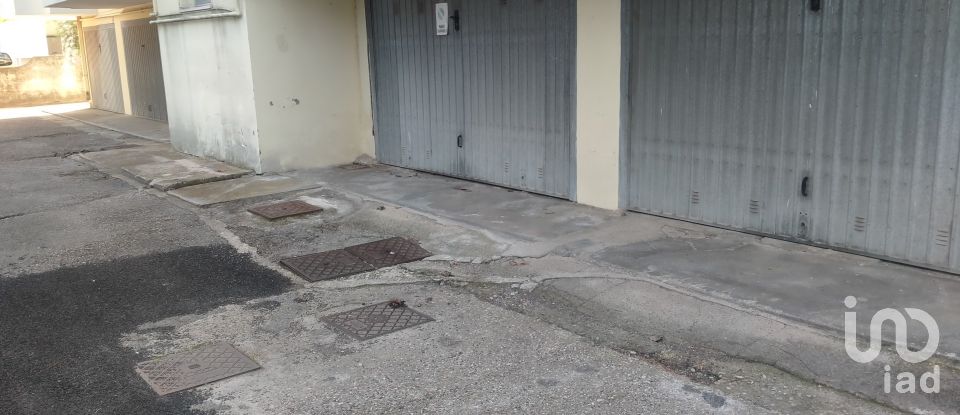 Palazzo / Stabile 3 locali di 57 m² a Montesilvano (65015)