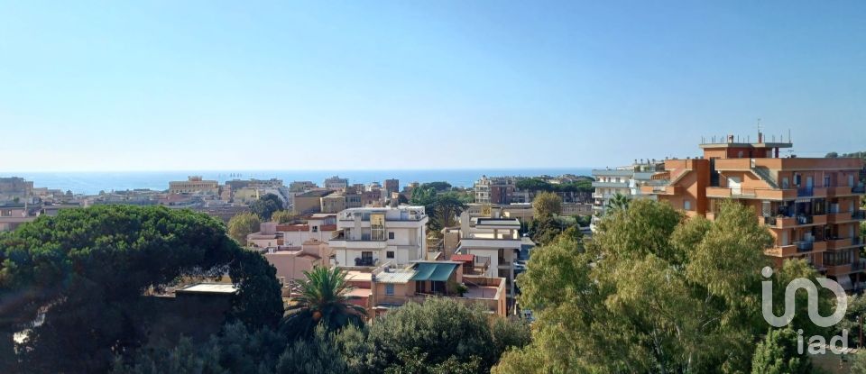 Three-room apartment of 152 m² in Nettuno (00048)