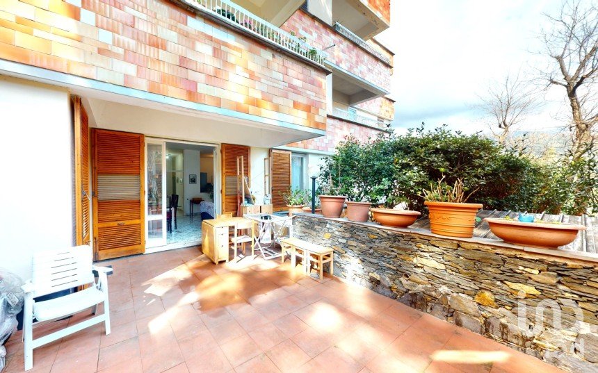 Appartamento 7 locali di 133 m² a Arenzano (16011)