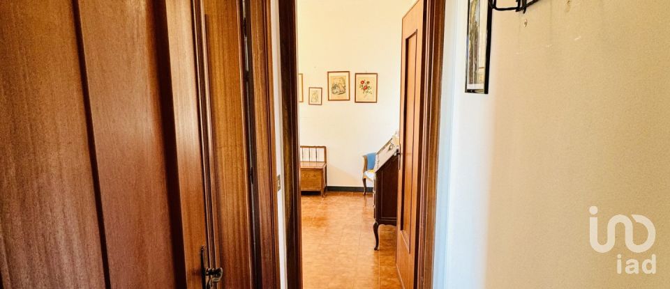 Three-room apartment of 67 m² in Arenzano (16011)