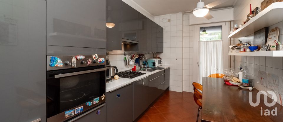 Four-room apartment of 133 m² in Padova (35141)