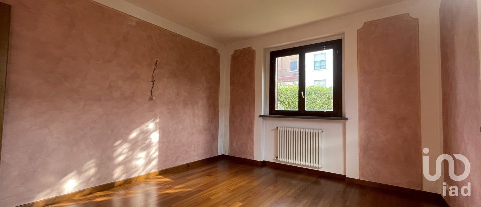 Villa 12 locali di 281 m² in Arezzo (52100)