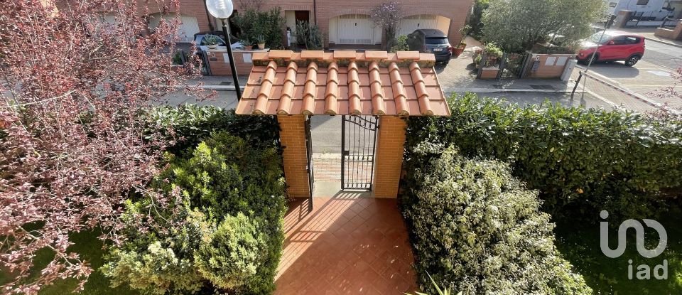 Villa 12 locali di 281 m² in Arezzo (52100)