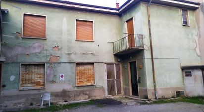 Costruzione di 400 m² in Giussano (20833)