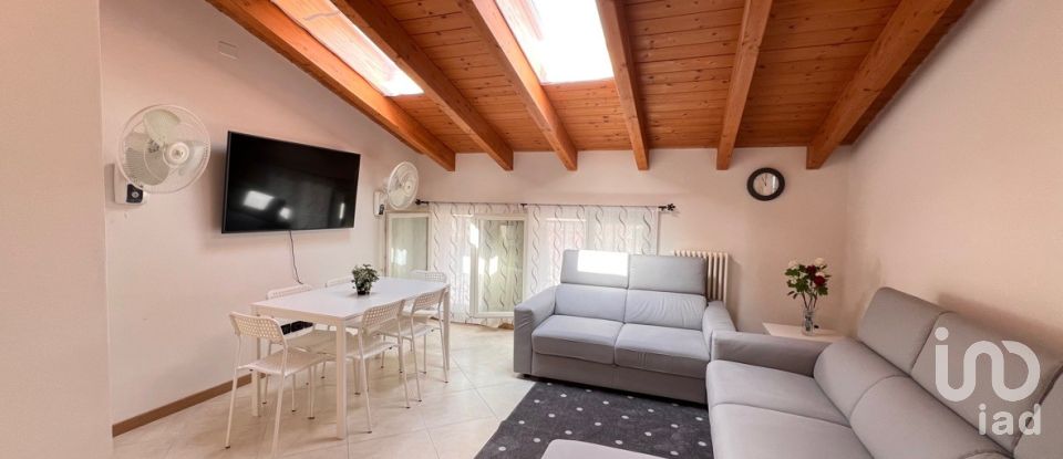 Four-room apartment of 116 m² in Cento (44042)