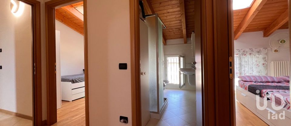 Four-room apartment of 116 m² in Cento (44042)